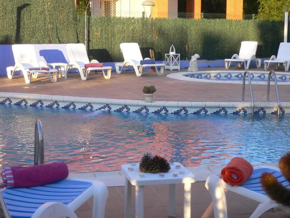 Hotel Zeus Mérida Exteriör bild