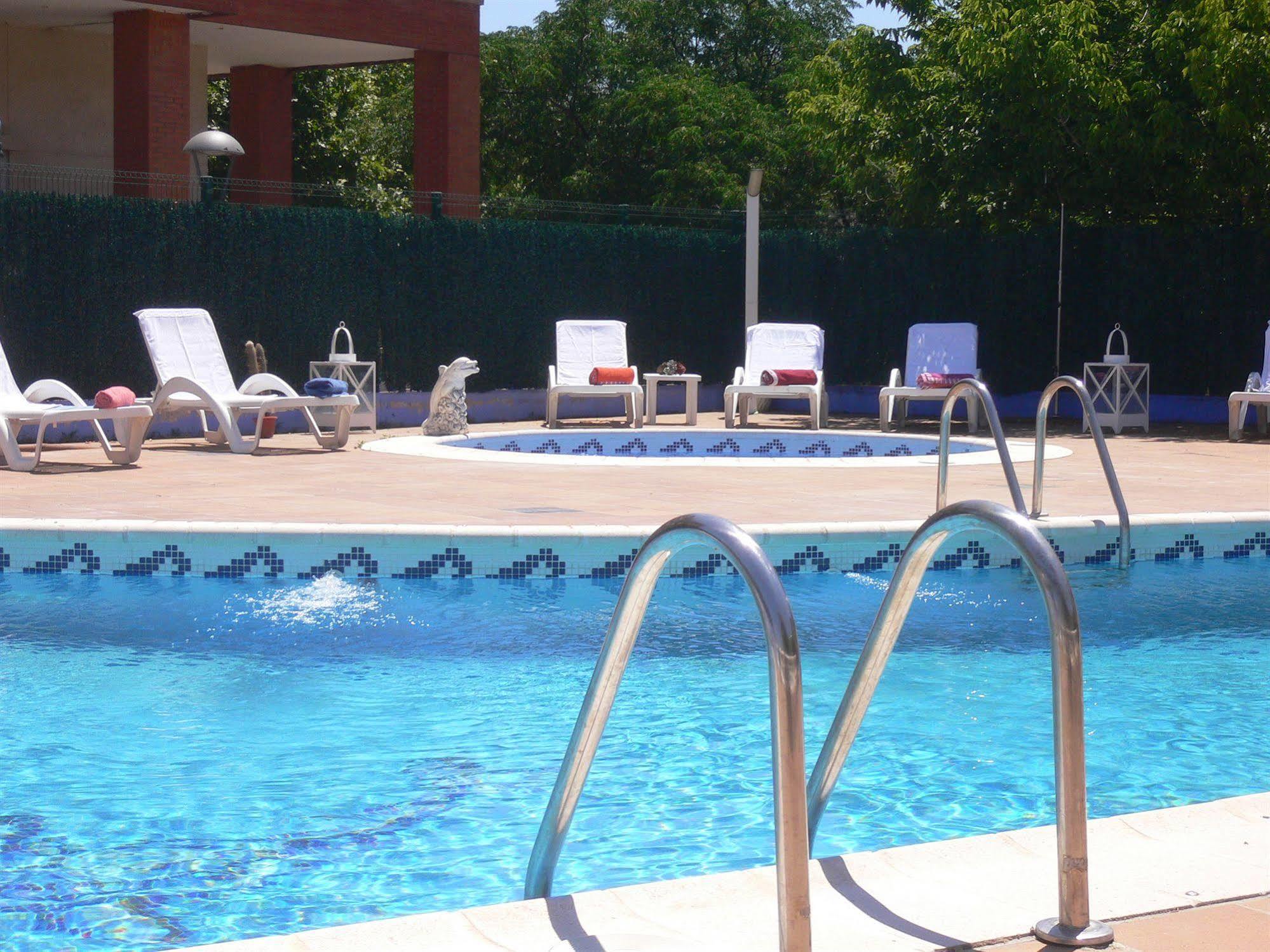 Hotel Zeus Mérida Exteriör bild